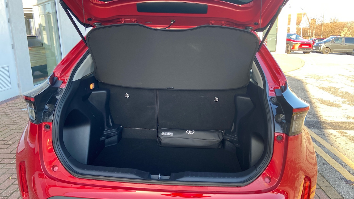 Used Toyota Yaris Cross 2024 for sale - 76924213: Photo 14