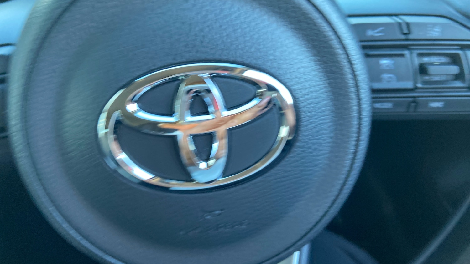 Used Toyota Yaris Cross 2024 for sale - 76924213: Photo 26