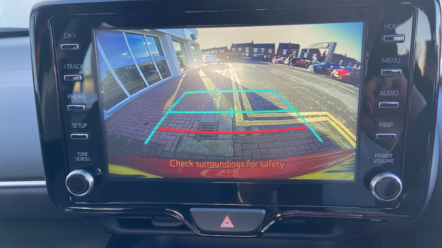 Used Toyota Yaris Cross 2024 for sale - 76924213: Photo 30