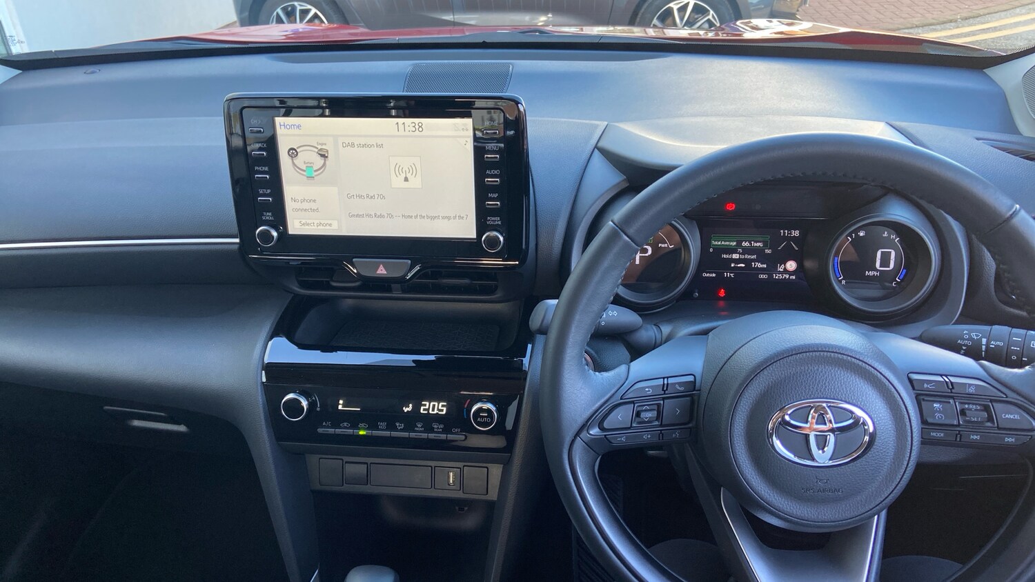 Used Toyota Yaris Cross 2024 for sale - 76924213: Photo 5