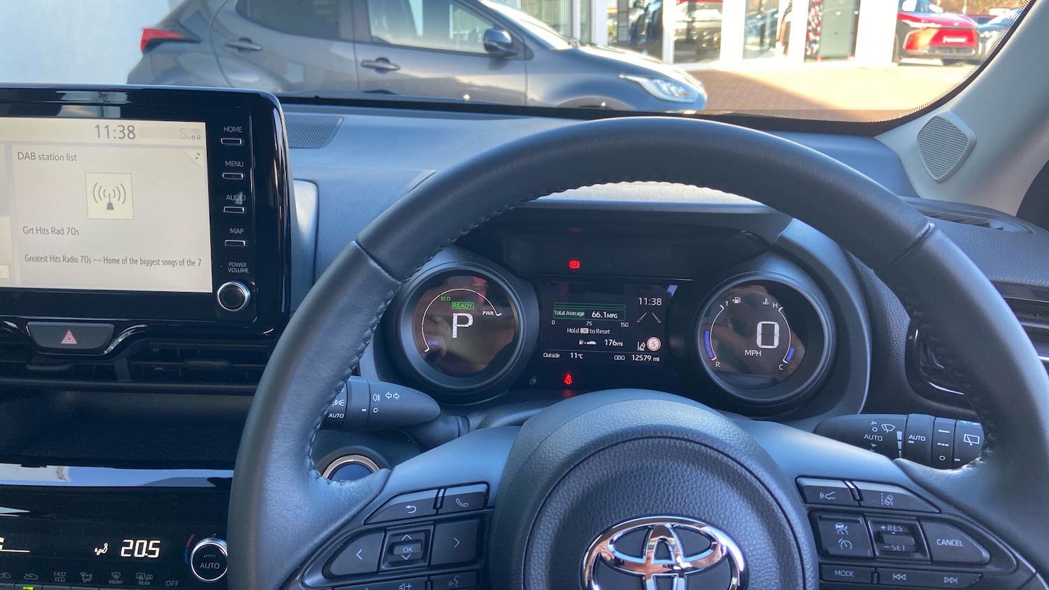 Used Toyota Yaris Cross 2024 for sale - 76924213: Photo 6
