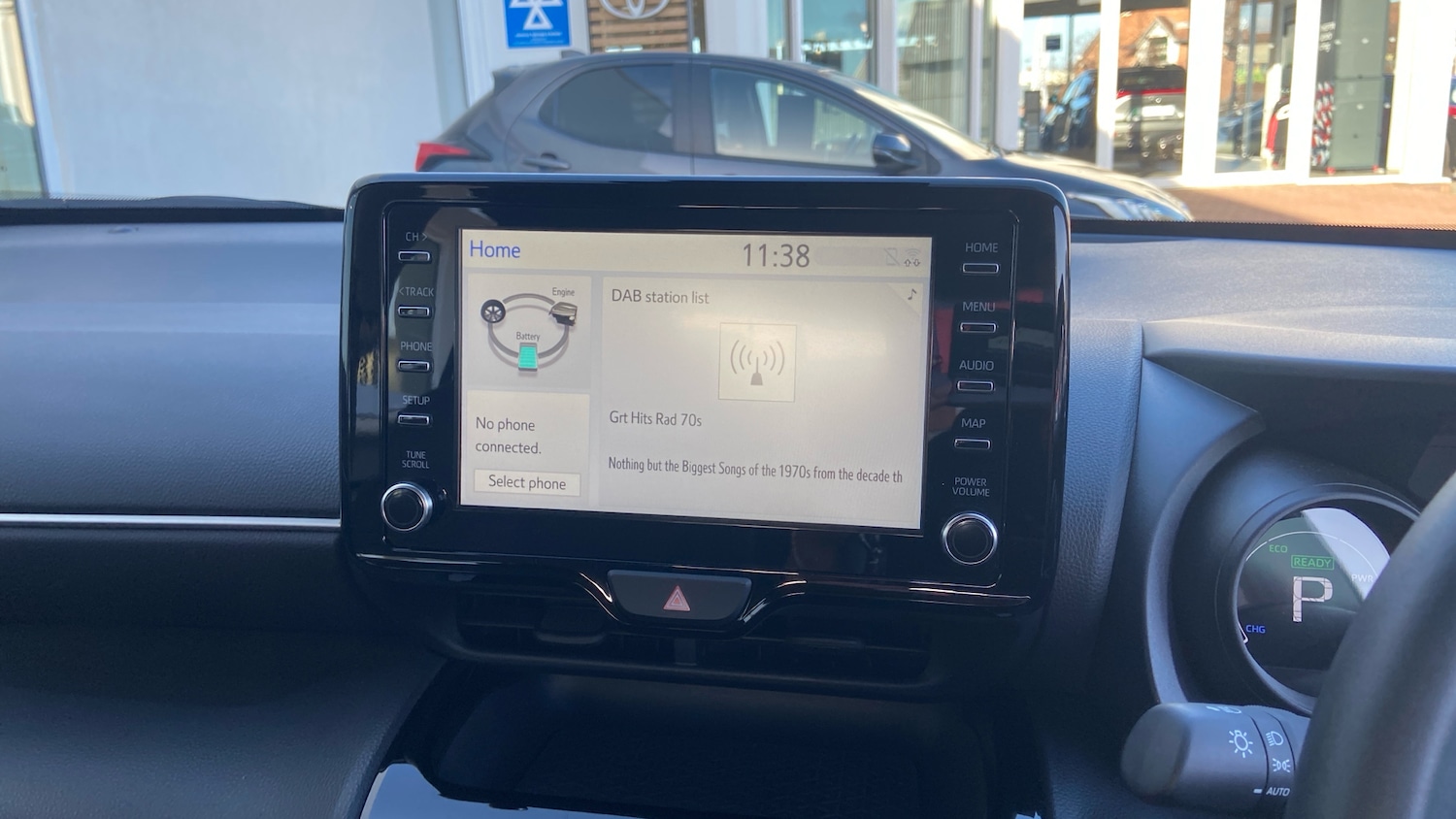 Used Toyota Yaris Cross 2024 for sale - 76924213: Photo 7