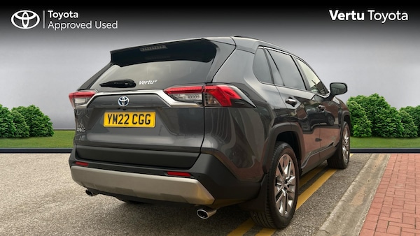 Used Toyota RAV4 2022 for sale - 76234625: Photo 2