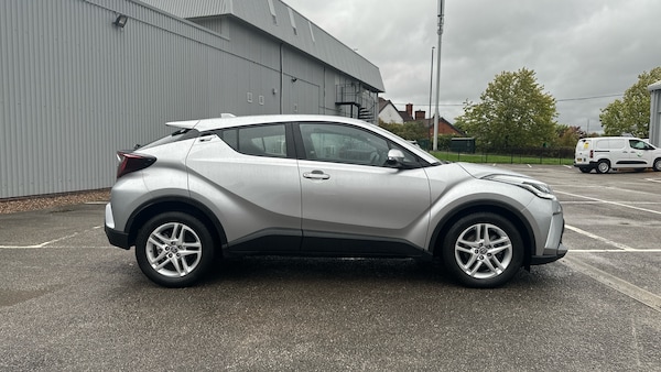 Used Toyota C-HR 2023 for sale - 76149149: Photo 16