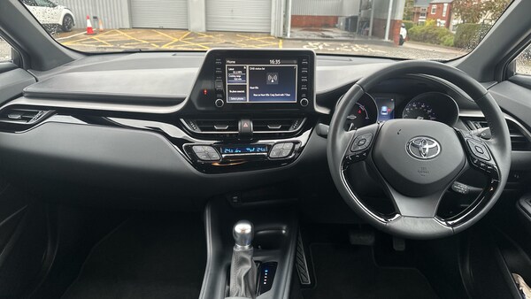 Used Toyota C-HR 2023 for sale - 76149149: Photo 5