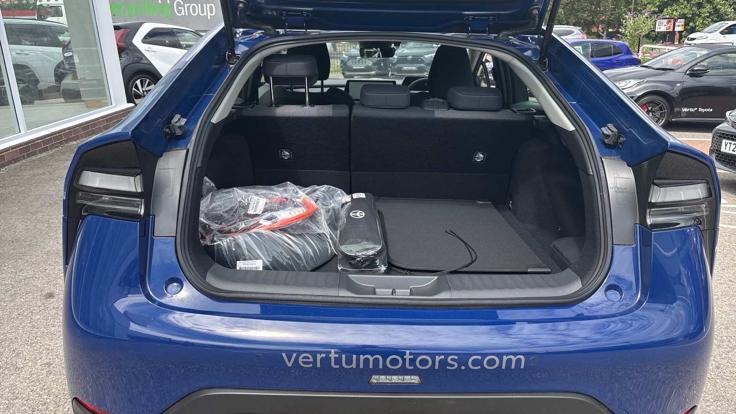 Used Toyota Prius 2025 for sale - 76921193: Photo 14