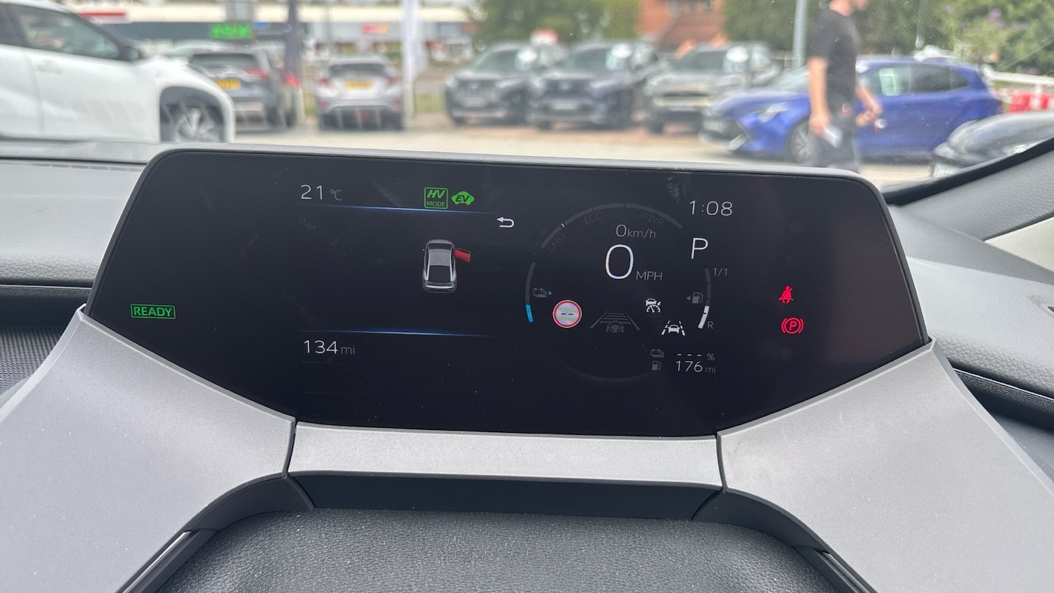 Used Toyota Prius 2025 for sale - 76921193: Photo 9