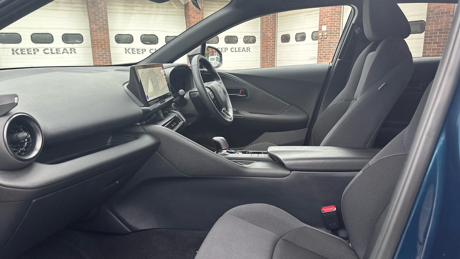 Used Toyota C-HR 2024 for sale - 76265927: Photo 10