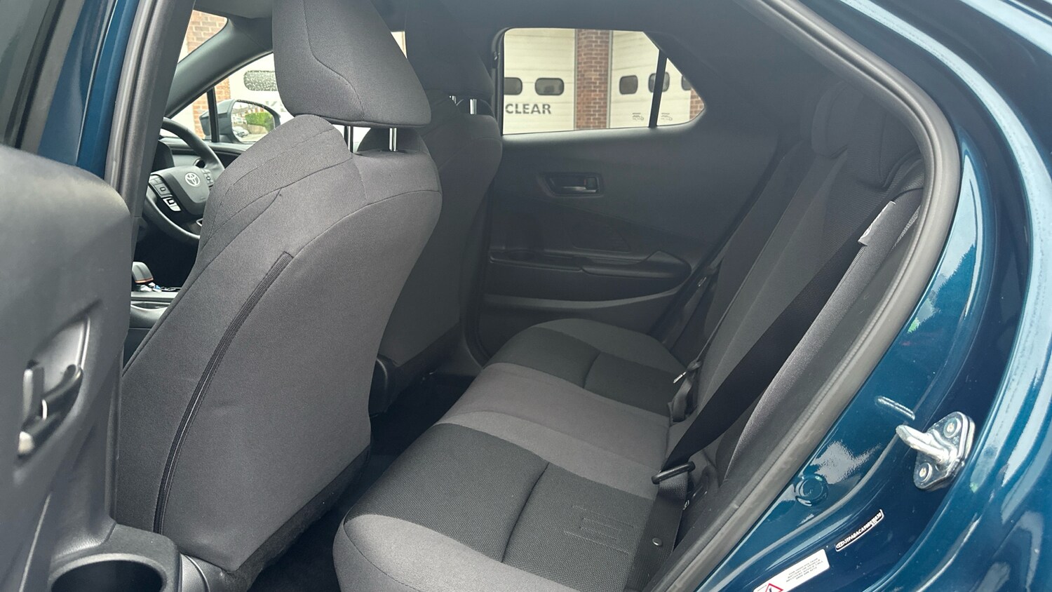 Used Toyota C-HR 2024 for sale - 76265927: Photo 13