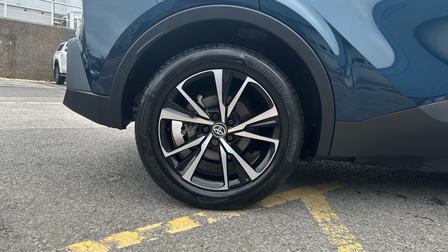 Used Toyota C-HR 2024 for sale - 76265927: Photo 18