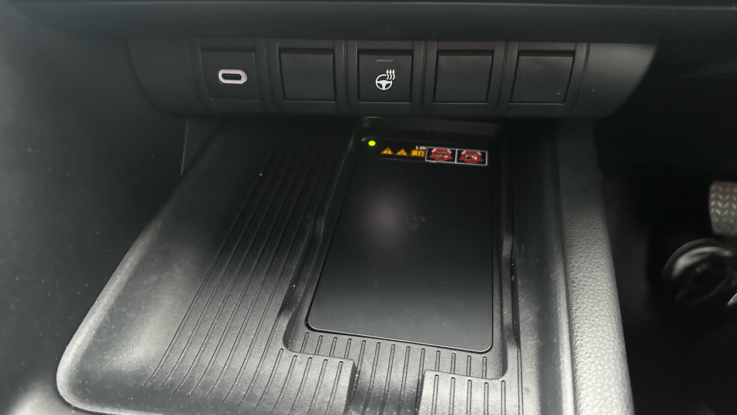 Used Toyota C-HR 2024 for sale - 76265927: Photo 30