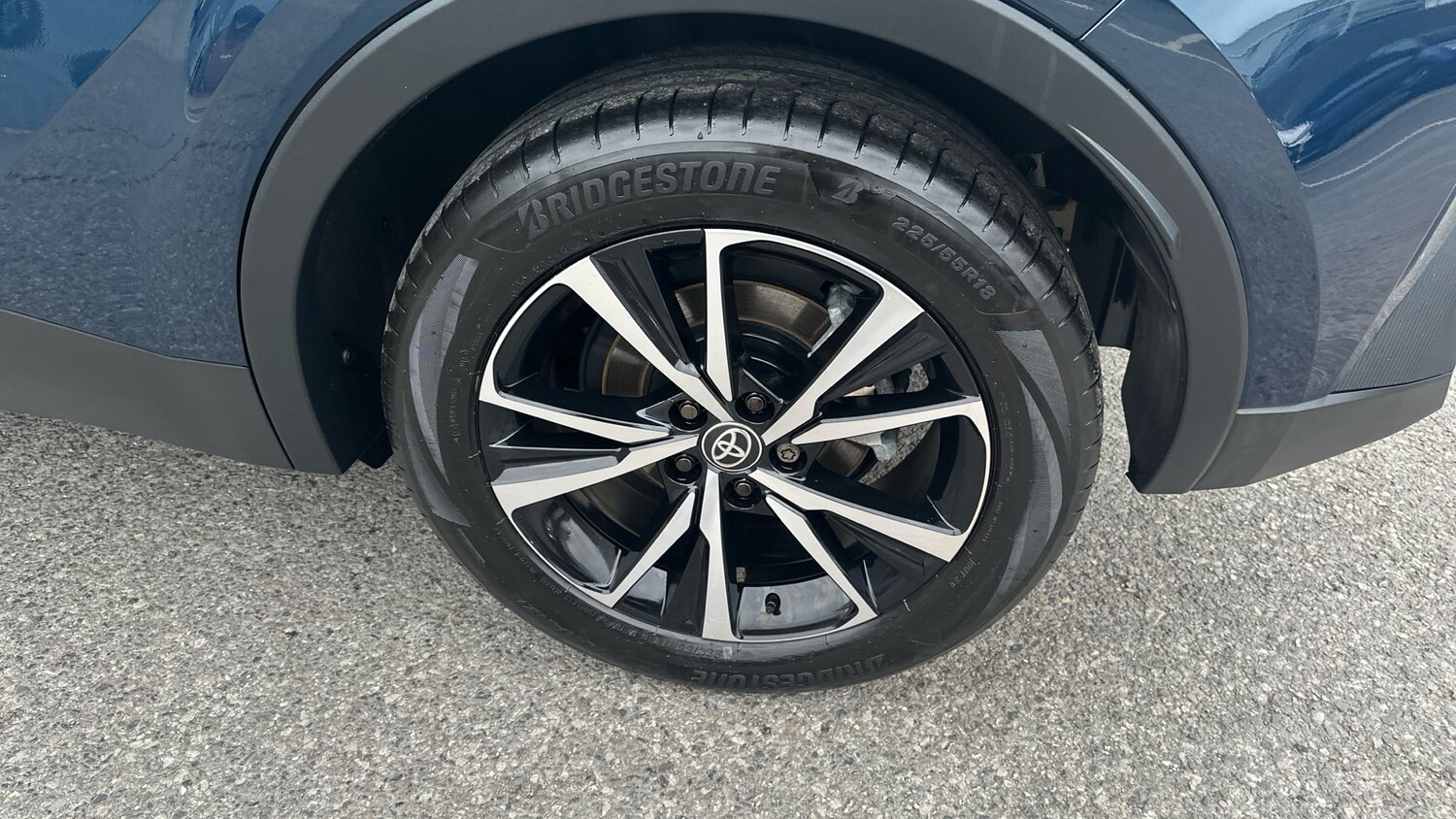 Used Toyota C-HR 2024 for sale - 76265927: Photo 35