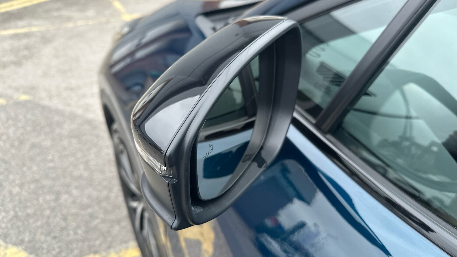 Used Toyota C-HR 2024 for sale - 76265927: Photo 38