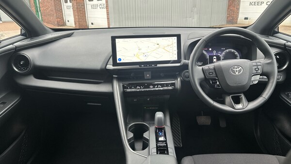 Used Toyota C-HR 2024 for sale - 76265927: Photo 5