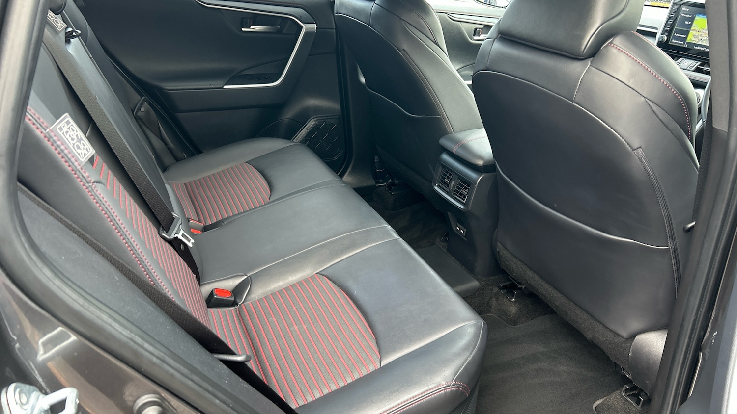 Used Toyota RAV4 2022 for sale - 76640944: Photo 12