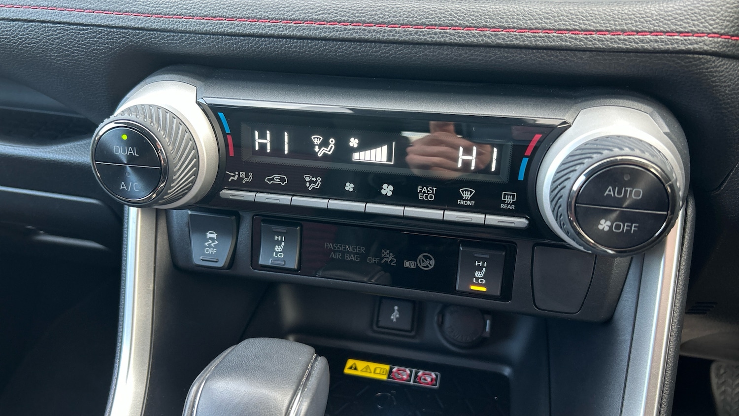 Used Toyota RAV4 2022 for sale - 76640944: Photo 23