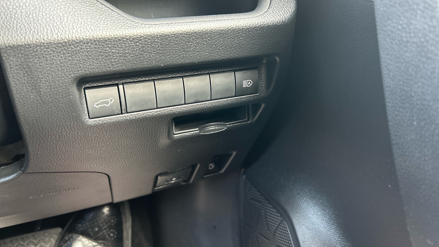 Used Toyota RAV4 2022 for sale - 76640944: Photo 27