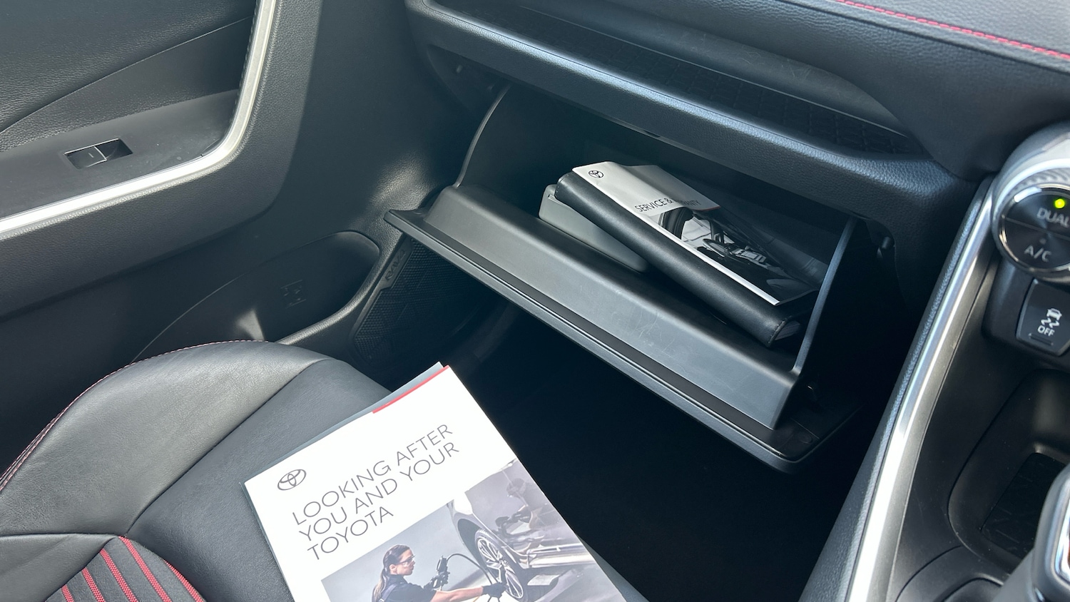 Used Toyota RAV4 2022 for sale - 76640944: Photo 32