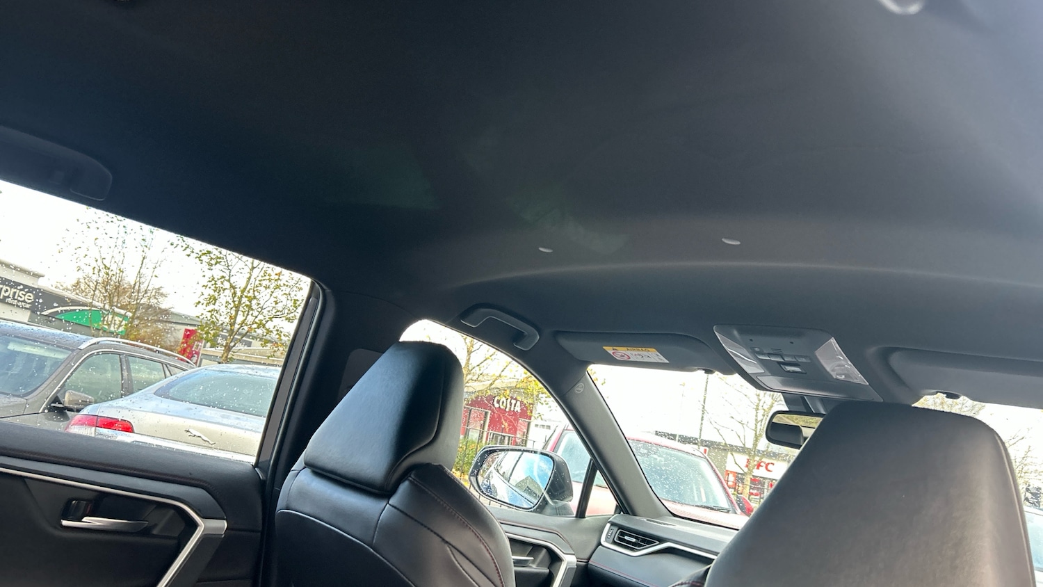 Used Toyota RAV4 2022 for sale - 76640944: Photo 37