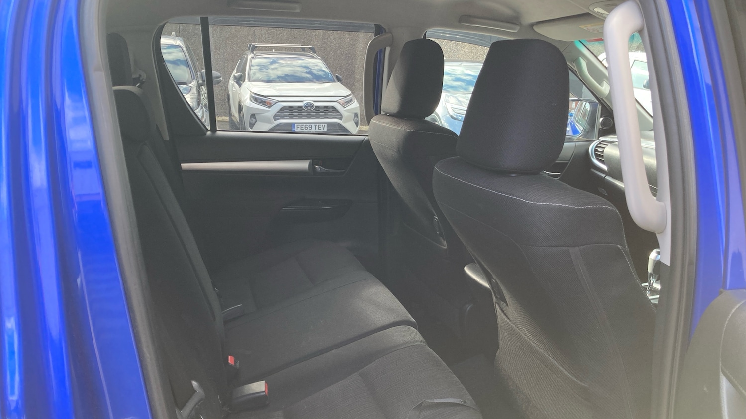 Used Toyota Hilux 2019 for sale - 77951359: Photo 12
