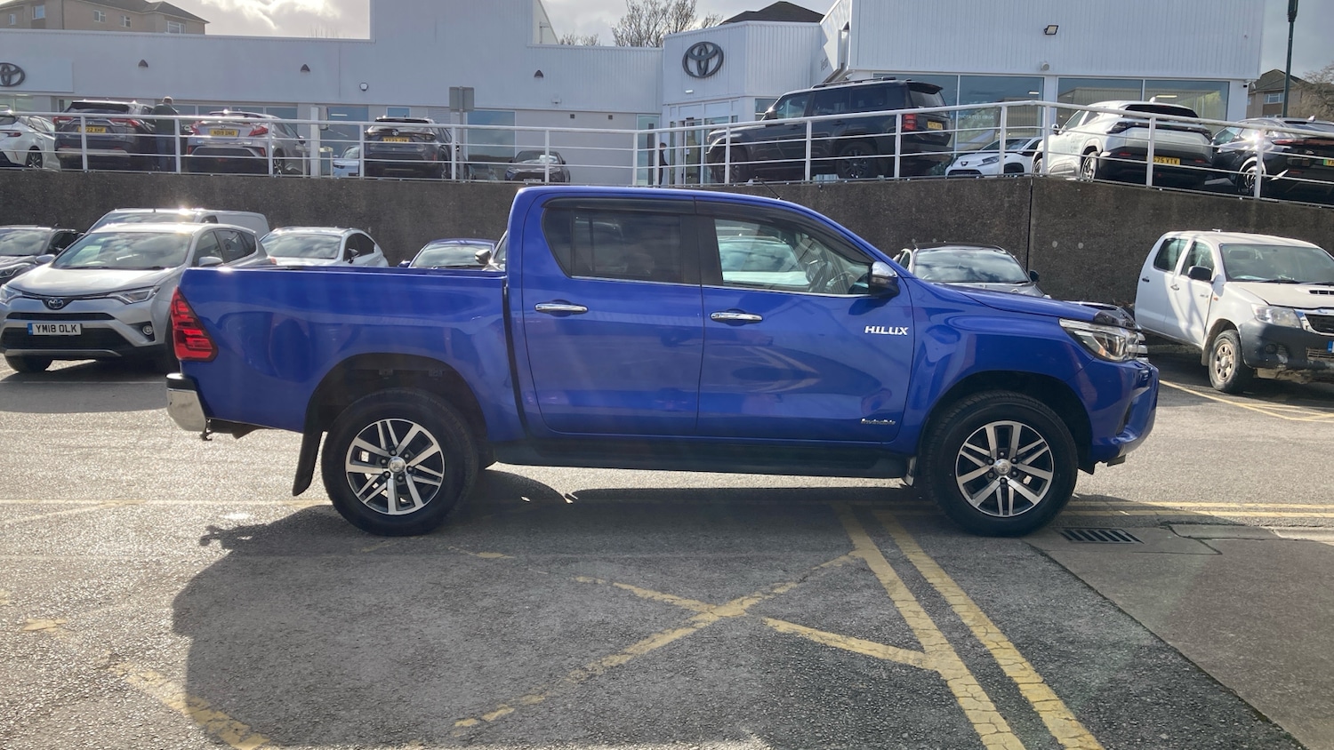 Used Toyota Hilux 2019 for sale - 77951359: Photo 16