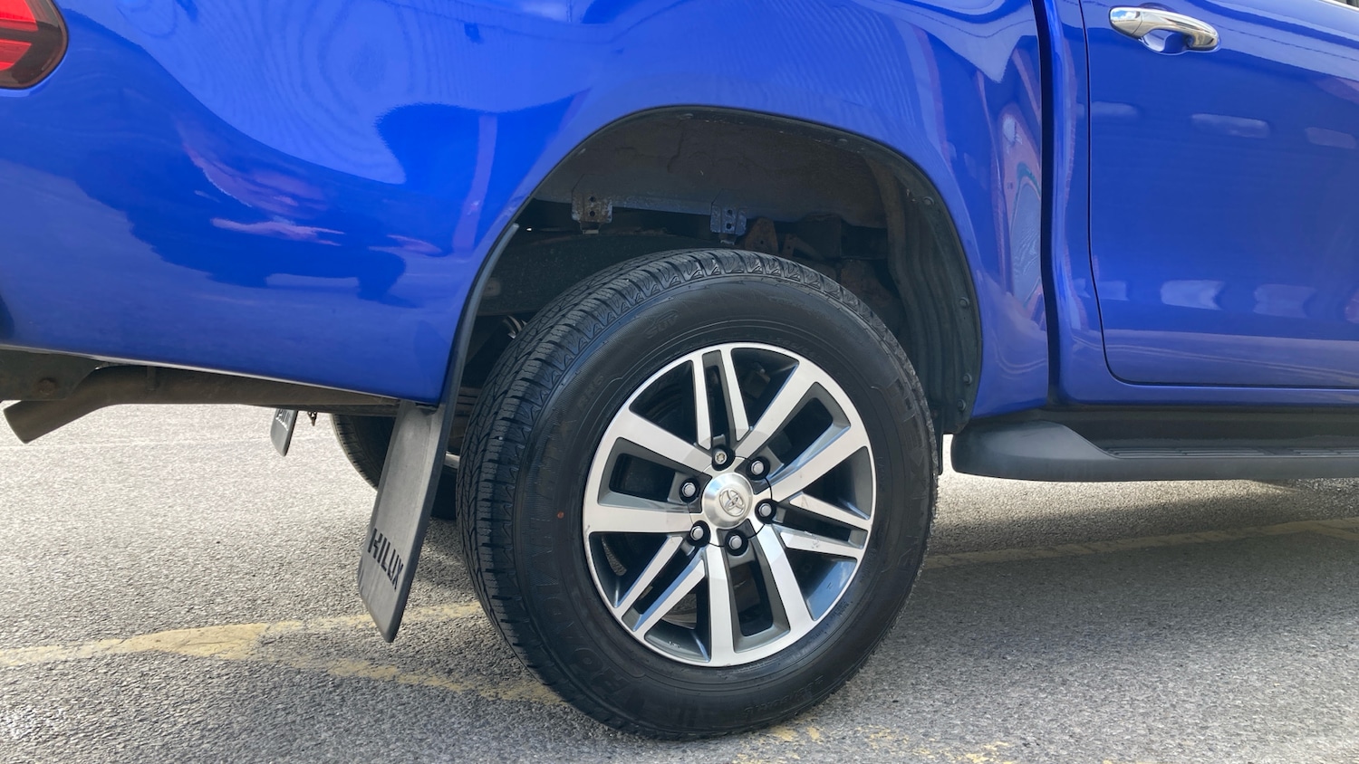 Used Toyota Hilux 2019 for sale - 77951359: Photo 18