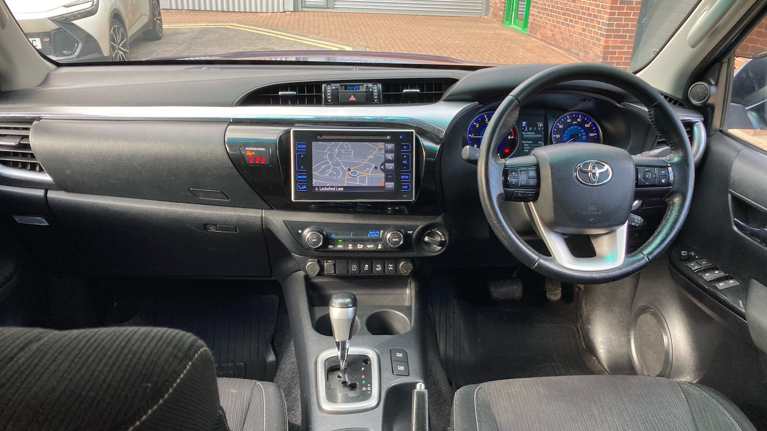 Used Toyota Hilux 2019 for sale - 77951359: Photo 5