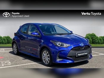 Used Toyota Yaris 2023 for sale - 78813002: Photo
