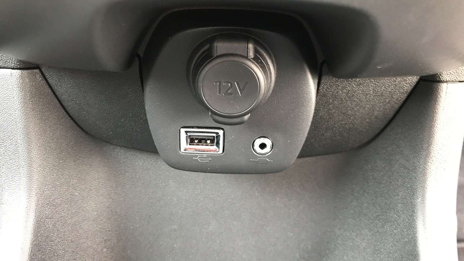 Used Toyota AYGO 2020 for sale - 76384875: Photo 28