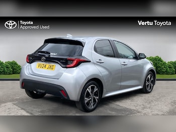 Used Toyota Yaris 2024 for sale - 78592431: Photo