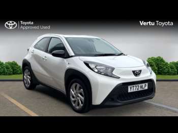 2022 (72) - 1.0 VVT-i Pure 5dr Petrol Hatchback