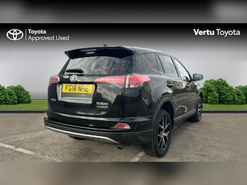 Used Toyota RAV4 2018 for sale - 76555632: Photo