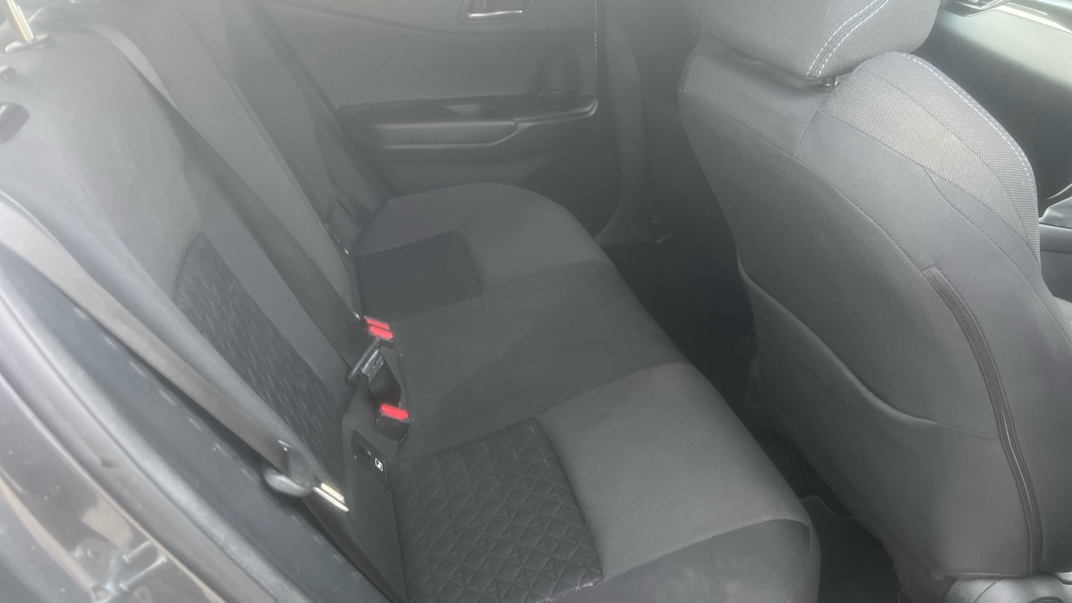 Used Toyota C-HR 2020 for sale - 77609801: Photo 12