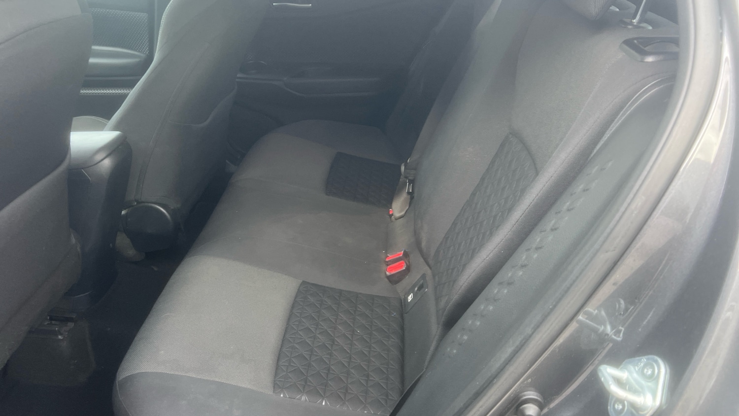 Used Toyota C-HR 2020 for sale - 77609801: Photo 13