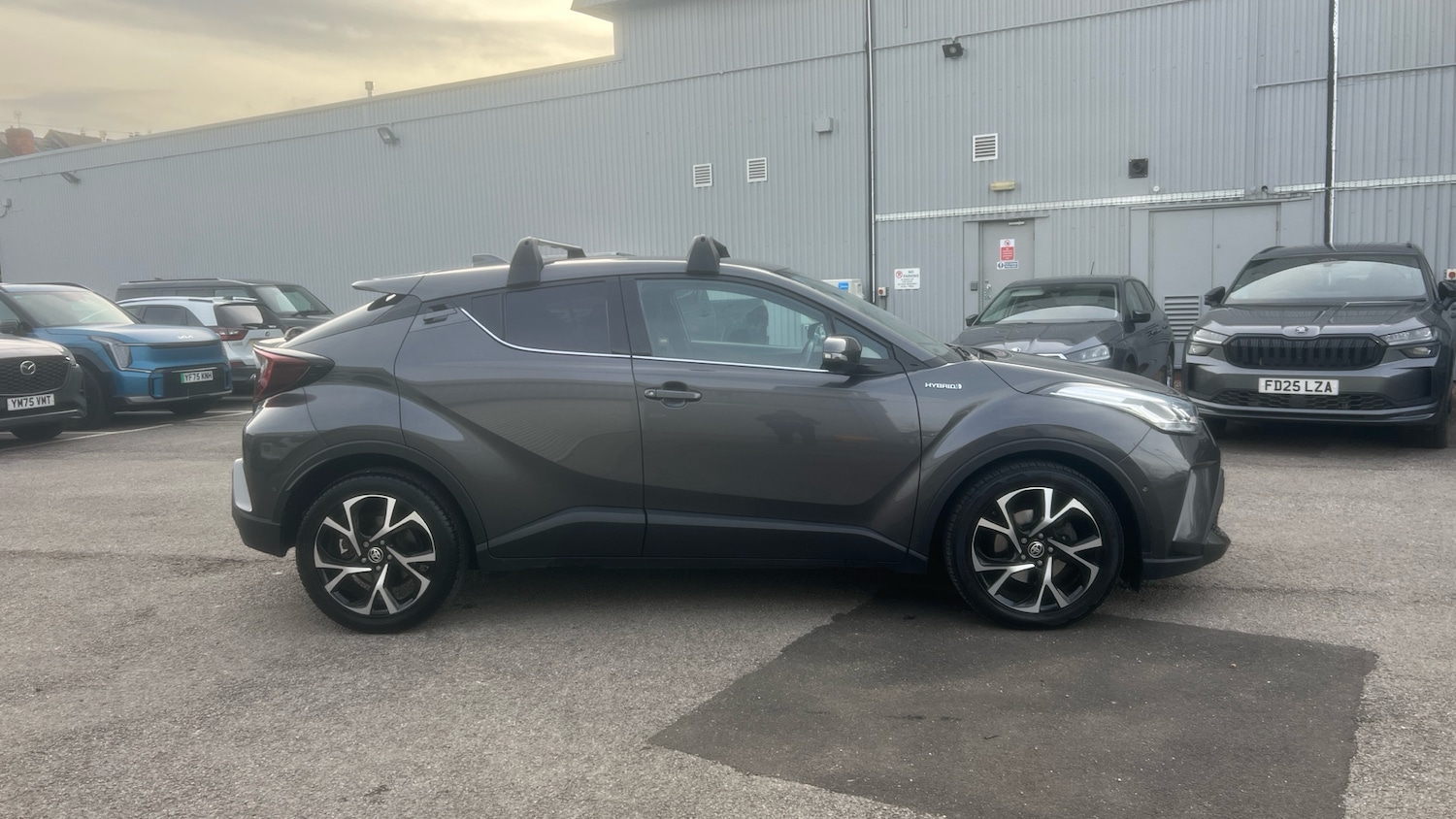 Used Toyota C-HR 2020 for sale - 77609801: Photo 16