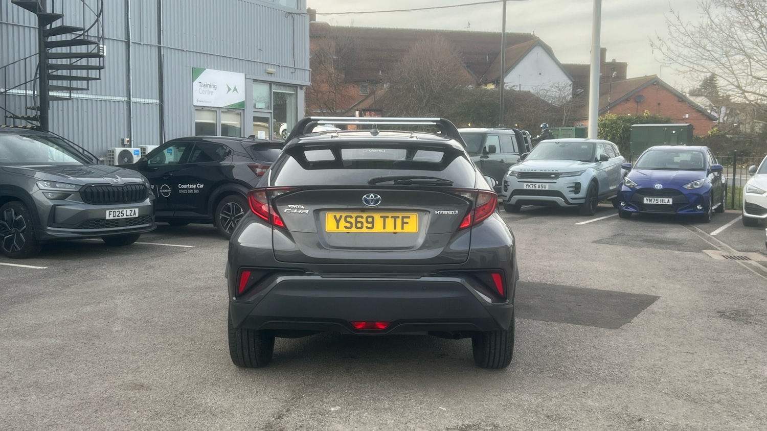 Used Toyota C-HR 2020 for sale - 77609801: Photo 19
