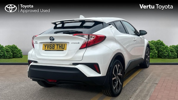 Used Toyota C-HR 2019 for sale - 76320003: Photo 2