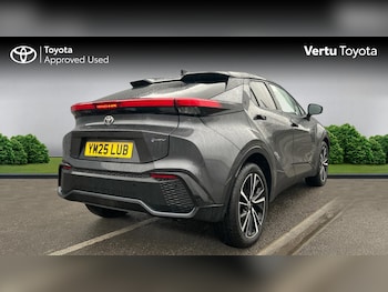 Used Toyota C-HR 2025 for sale - 77357162: Photo