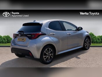 Used Toyota Yaris 2022 for sale - 75638036: Photo