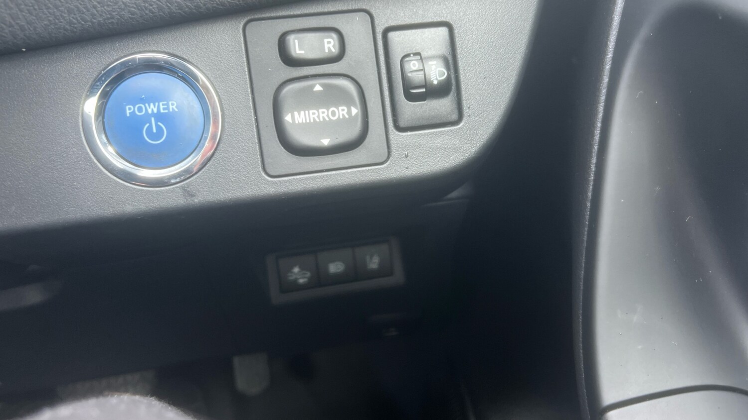 Used Toyota Yaris 2018 for sale - 77746561: Photo 41