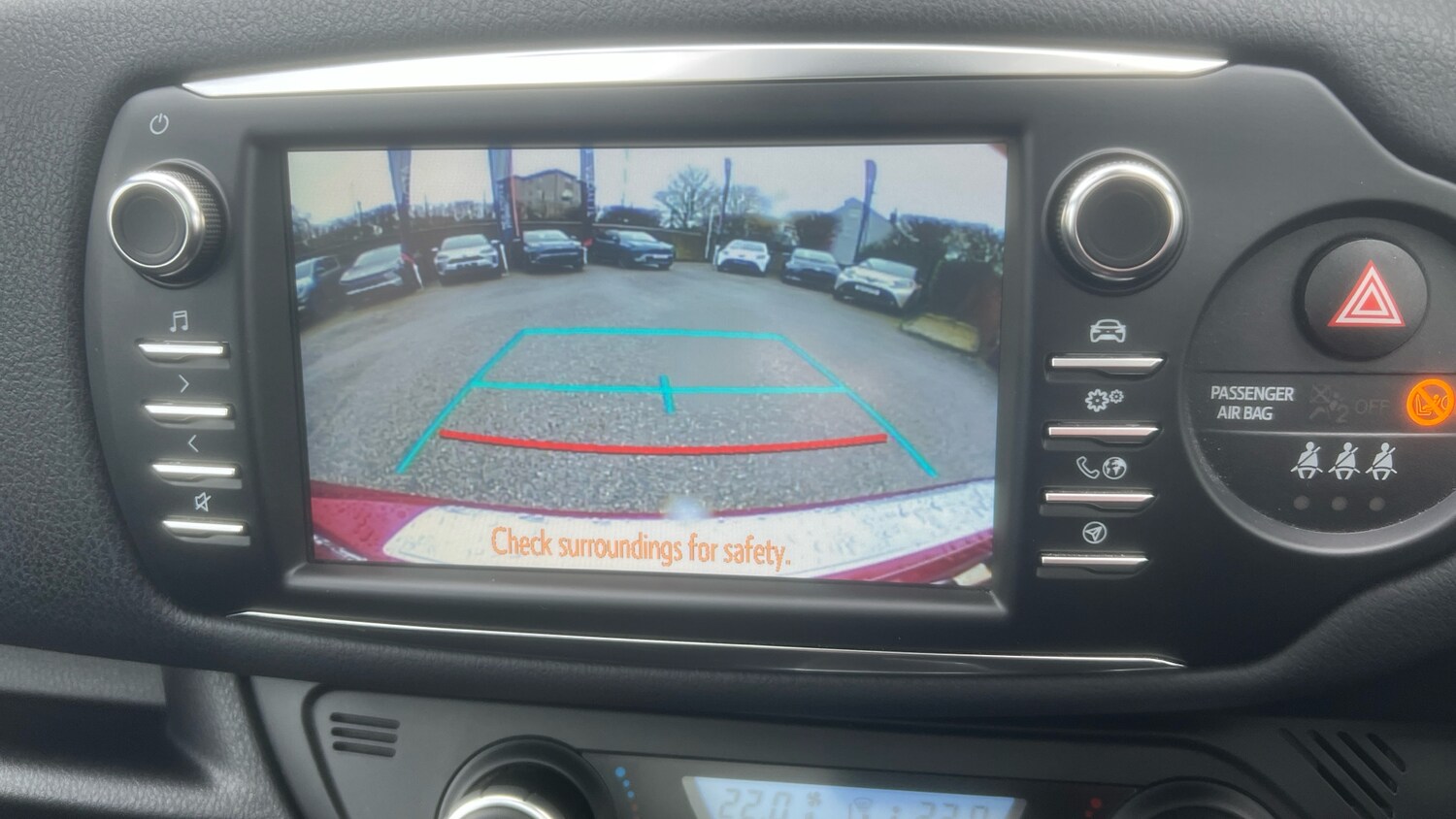 Used Toyota Yaris 2018 for sale - 77746561: Photo 46