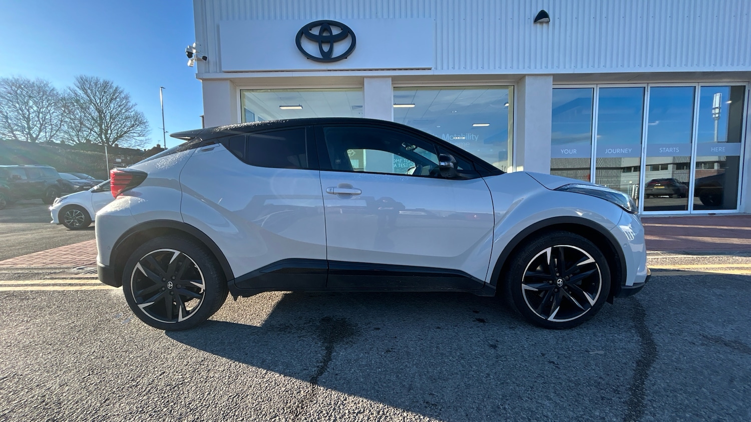 Used Toyota C-HR 2023 for sale - 77171022: Photo 16