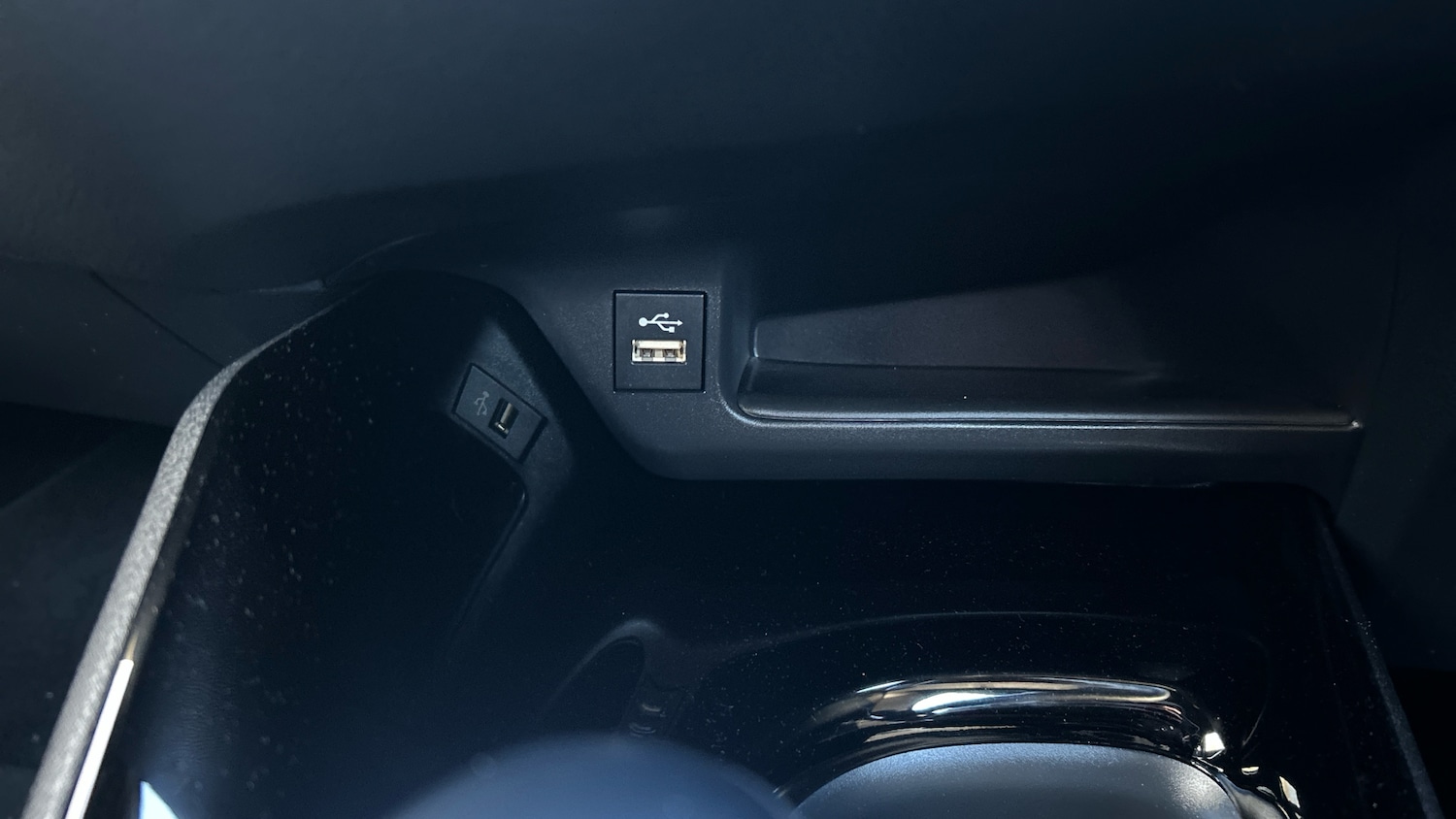 Used Toyota C-HR 2023 for sale - 77171022: Photo 28