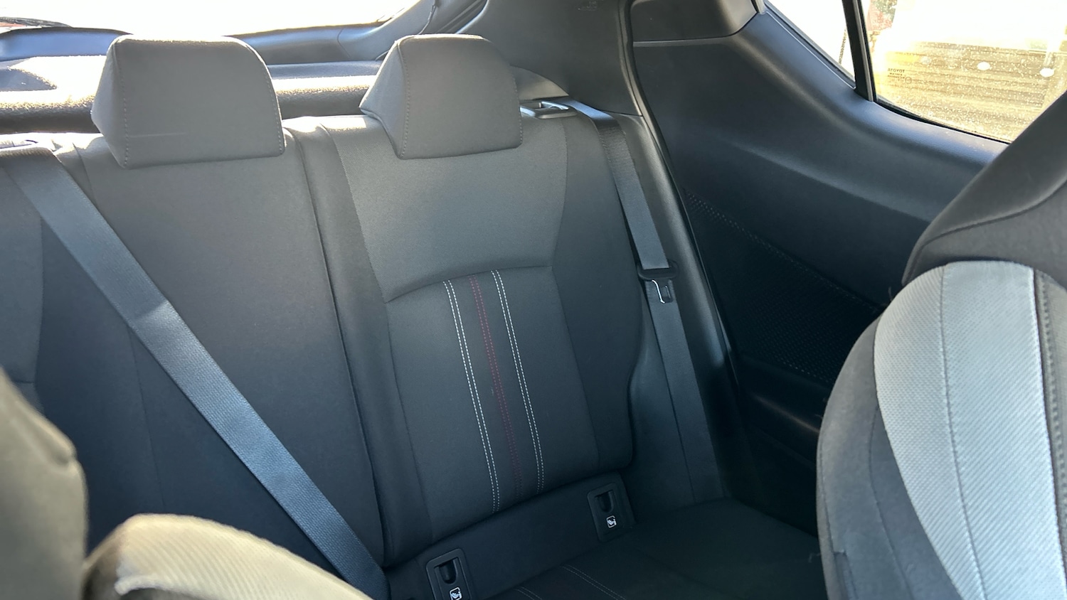 Used Toyota C-HR 2023 for sale - 77171022: Photo 30