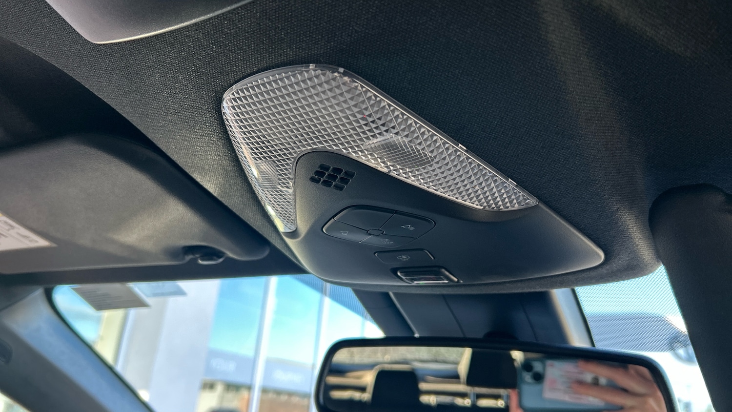 Used Toyota C-HR 2023 for sale - 77171022: Photo 31