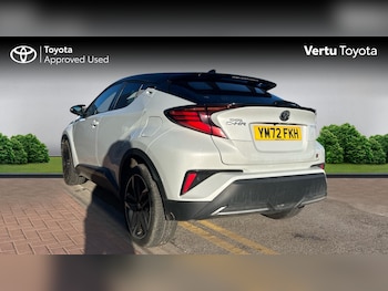 Used Toyota C-HR 2023 for sale - 77171022: Photo