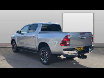 Used Toyota Hilux 2024 for sale - 74566078: Photo