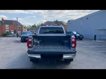 Used Toyota Hilux 2024 for sale - 74566078: Photo