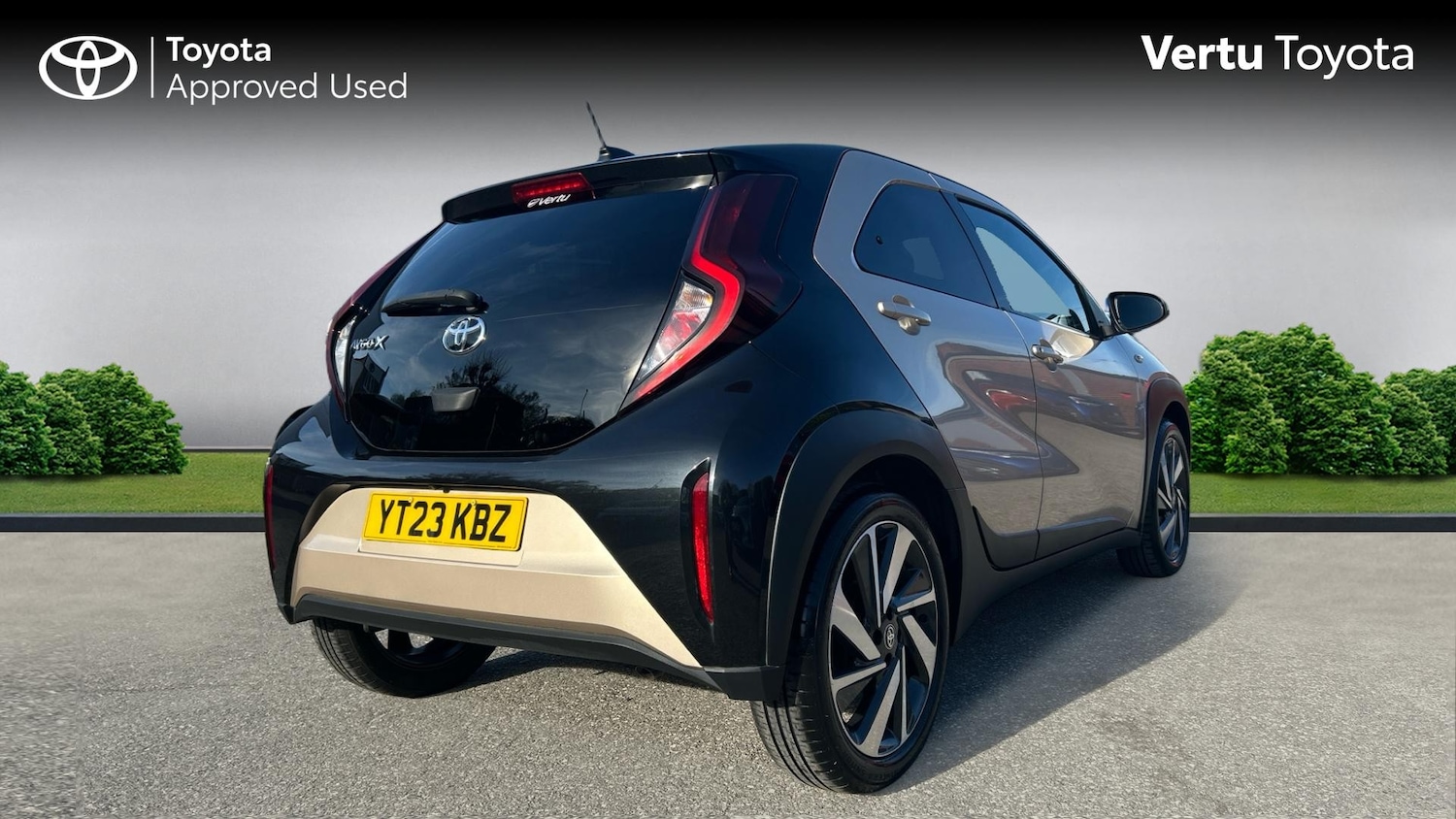 Used Toyota Aygo X 2023 for sale - 78190110: Photo 2