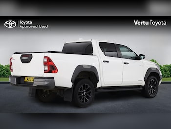 Used Toyota Hilux 2023 for sale - 78870451: Photo